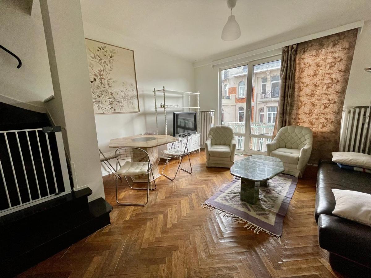 Superbe Appartement Duplex Avec Jacuzzi Bruxelles Eksteriør billede