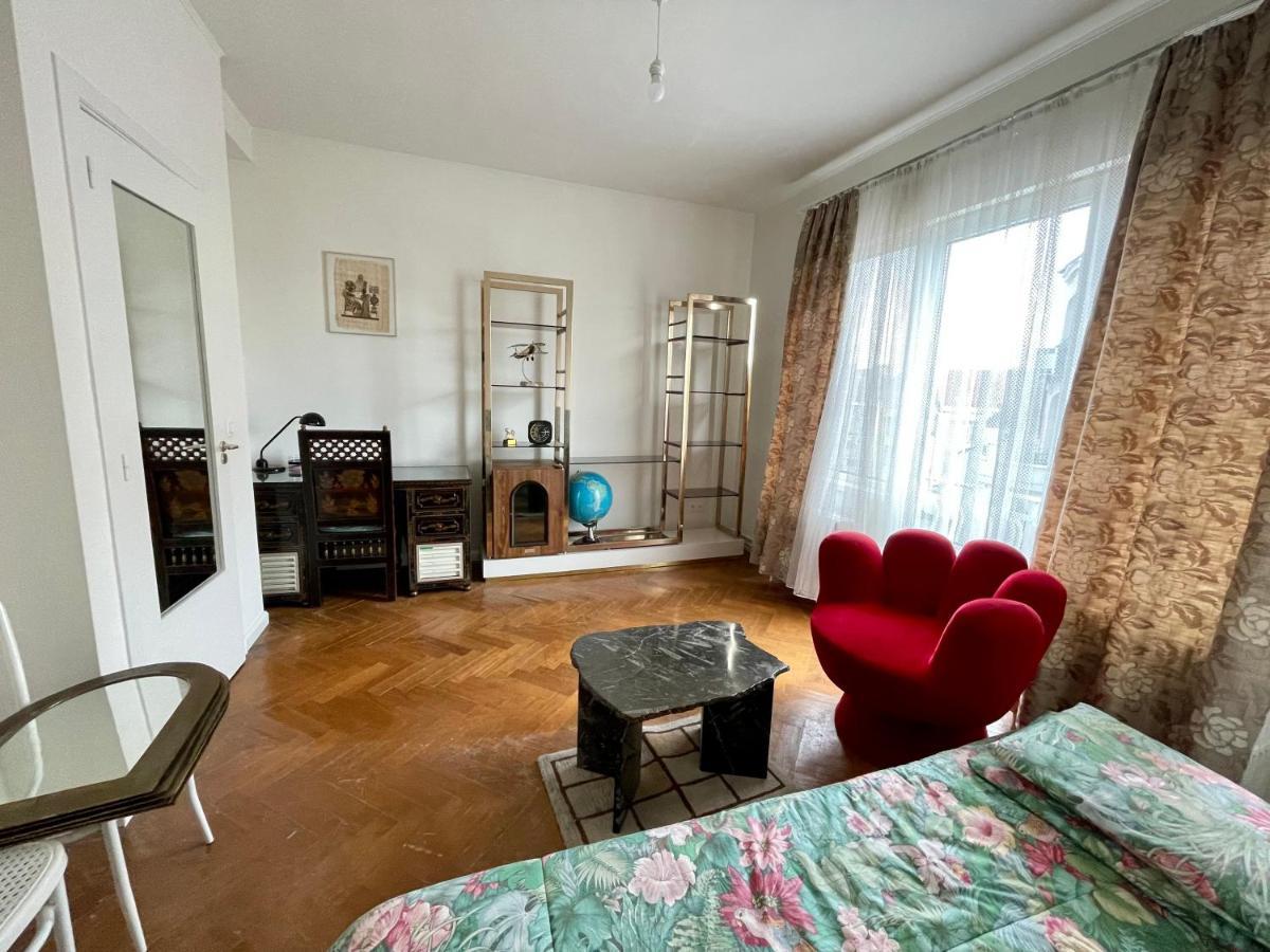 Superbe Appartement Duplex Avec Jacuzzi Bruxelles Eksteriør billede